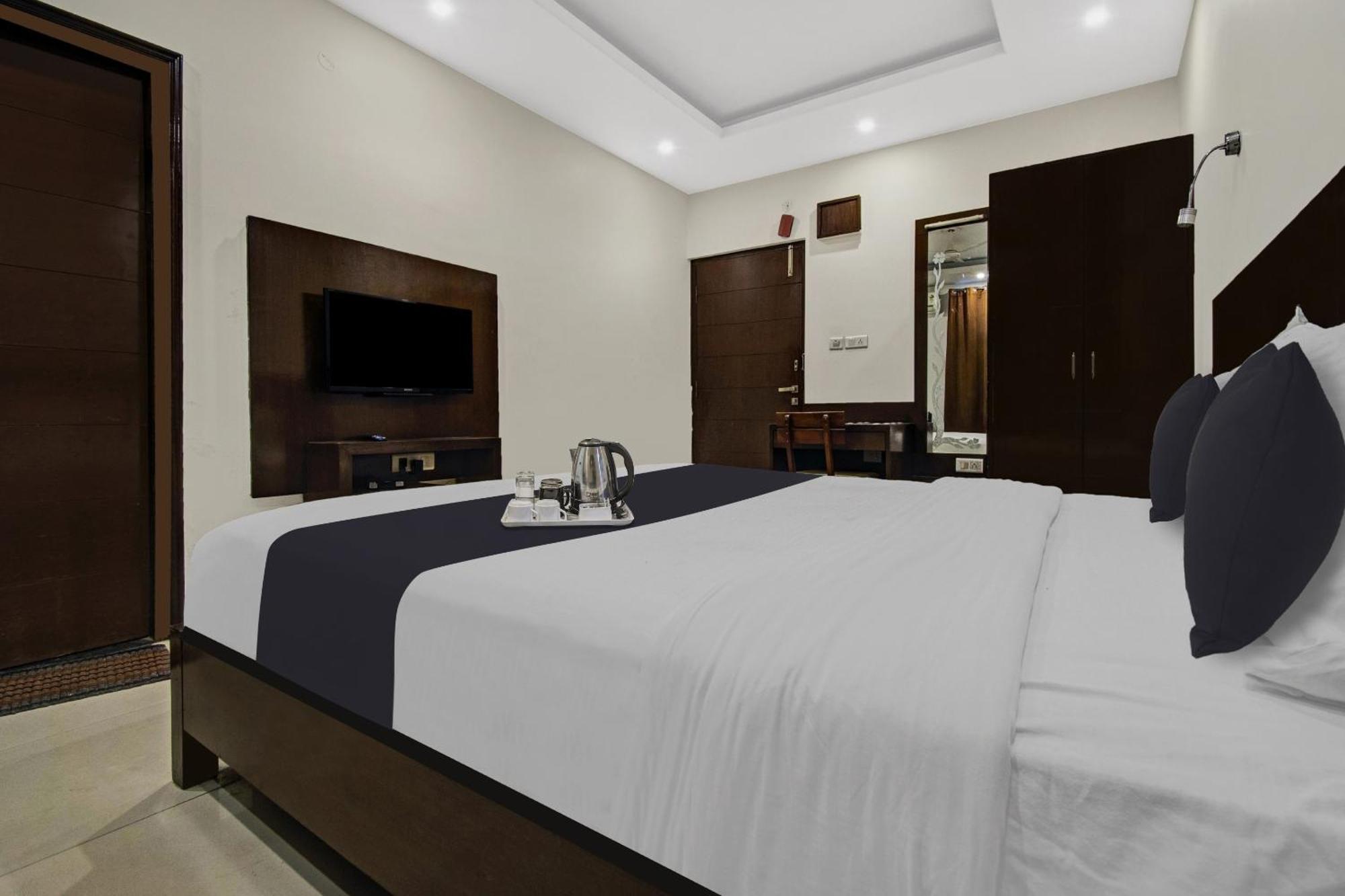 Townhouse Oak Hotel Heritage Heights جايبور المظهر الخارجي الصورة